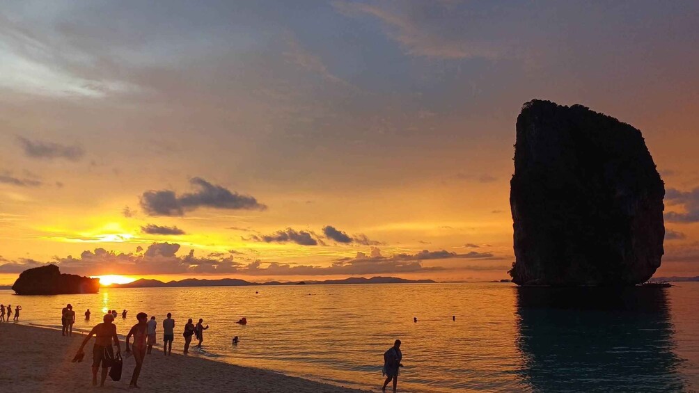 Picture 11 for Activity Krabi: Railay Beach Bioluminescent Plankton Ferry Cruise