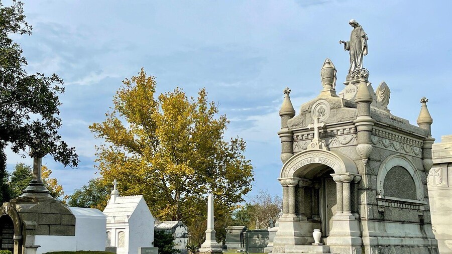 New Orleans: Millionaire’s Tombs of Metairie Cemetery Tour
