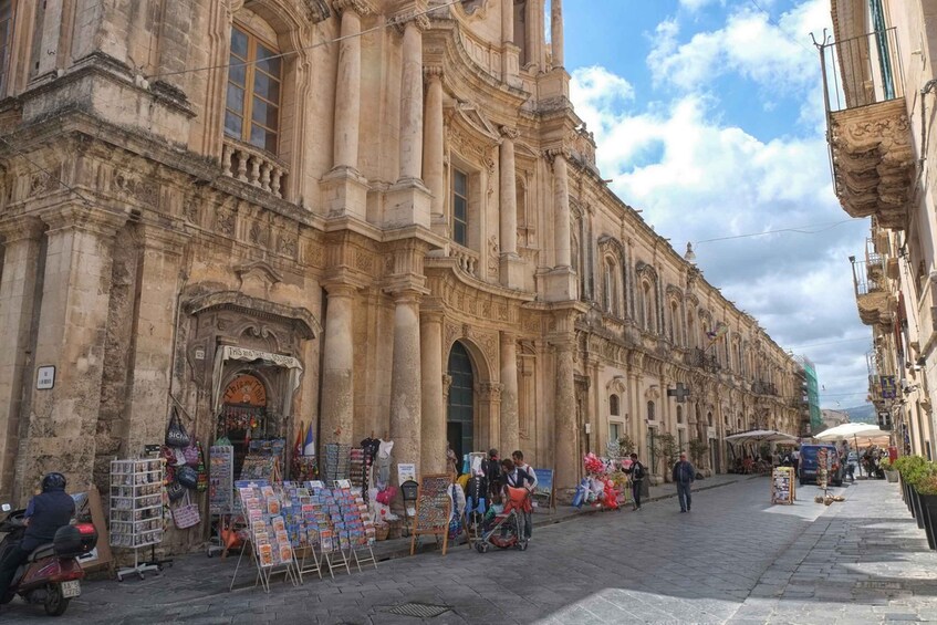Picture 3 for Activity Noto: Historical Walking Tour with a Local Guide