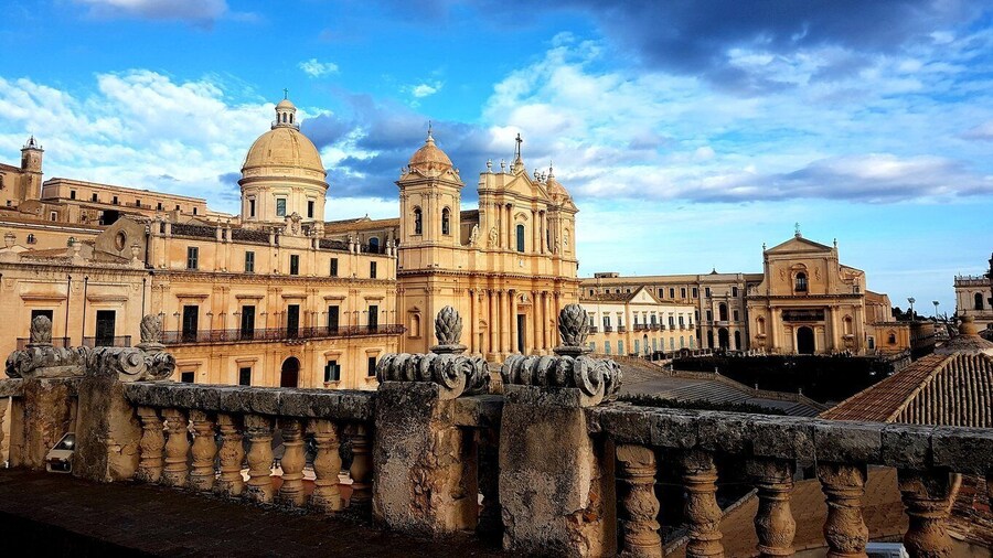 Noto: Historical Walking Tour with a Local Guide
