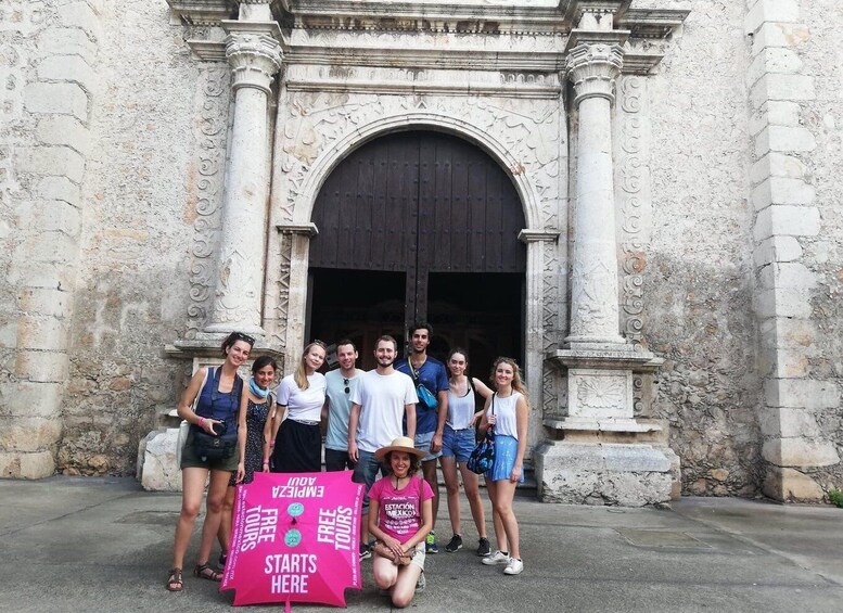 Picture 1 for Activity Merida: Walking Tour Across the Beautiful Historic Center