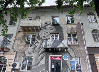 Arte callejero de Bishkek e historia nómada kirguisa (Paseos y charlas)