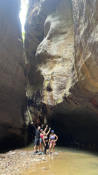 Picture 1 for Activity Tesalia Huila: Hiking through Davy Jones Canyon