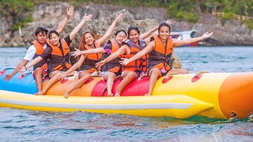 Boracay: Bananenboot-Fahrt