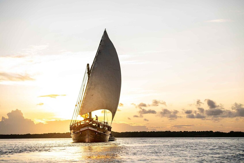 Zanzibar: Kendwa and Nungwi Sunset Dhow Cruise