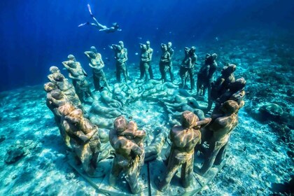 Gili Islands: Underwater Statues Cruise and Snorkelling