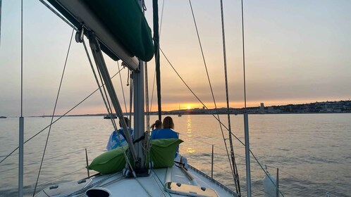 Lisbon: Sunset Cruise on The Tagus River with Welcome Drink