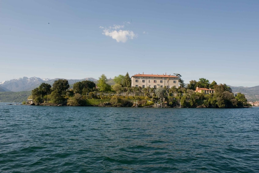 Picture 15 for Activity Baveno: Hop-On Hop-Off Boat Tour to 3 Borromean Islands