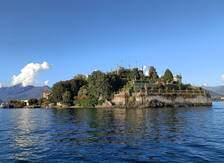 Picture 10 for Activity Baveno: Hop-On Hop-Off Boat Tour to 3 Borromean Islands