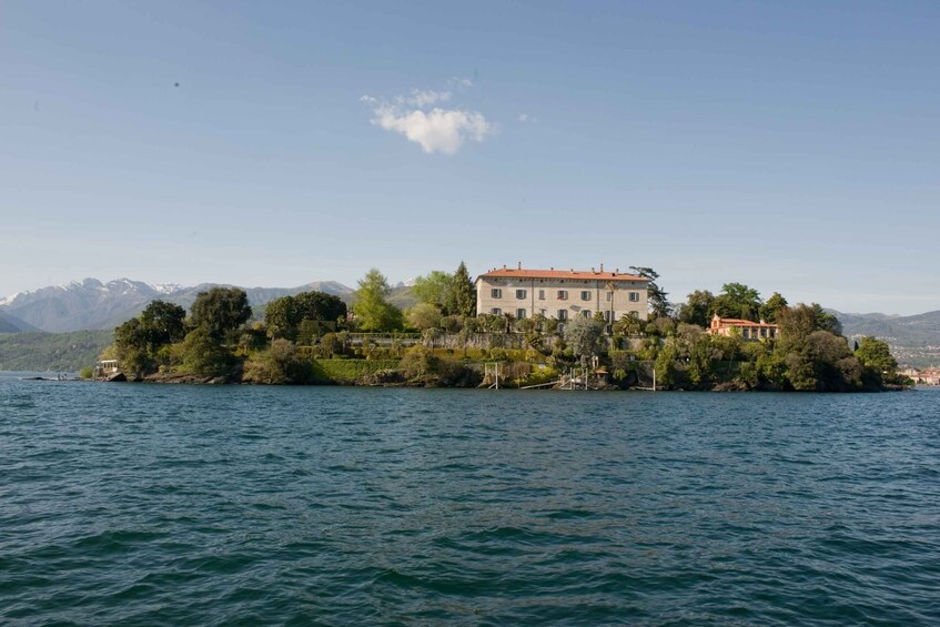 Picture 15 for Activity Baveno: Hop-On Hop-Off Boat Tour to 3 Borromean Islands