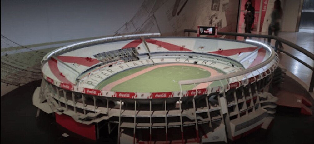Picture 2 for Activity Buenos Aires: Boca Juniors and River Plate Football Tour