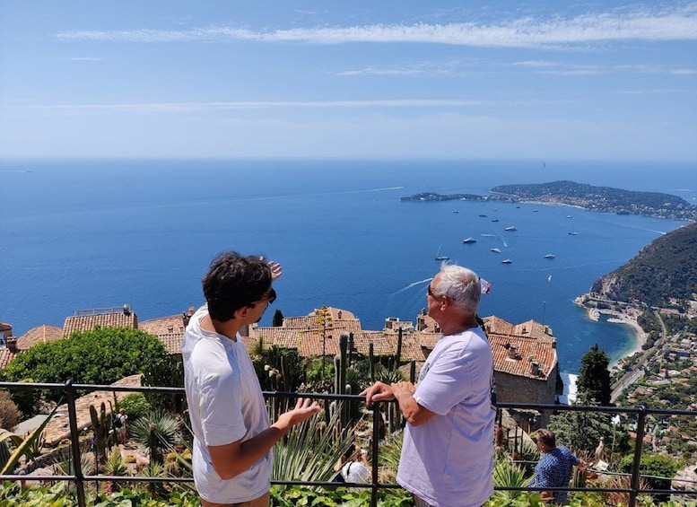Visit of the Medieval Village of Èze in 1h30