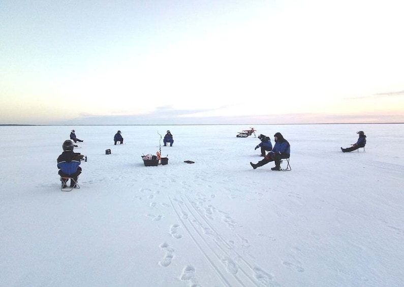 Picture 3 for Activity ICE FISHING experience