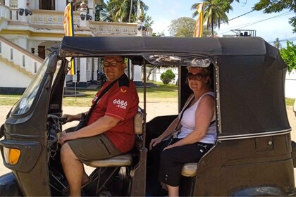 Desde Negombo: Visita a la ciudad y al pueblo pesquero en Tuk-Tuk