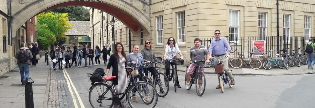 Picture 5 for Activity Oxford: Bike Tour with Local Guide