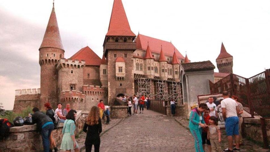 From Sibiu to Corvin's Castle Hunedoara and Alba Iulia