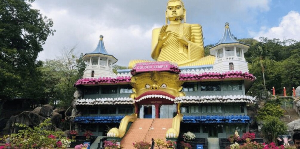 Picture 1 for Activity 3-Day Glimpse of Sri Lanka Private Tour