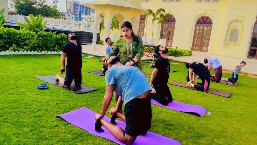 Picture 4 for Activity Yoga Class in Jaipur