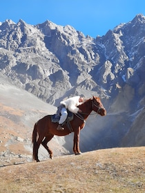 Horse riding tour in Kazbegi