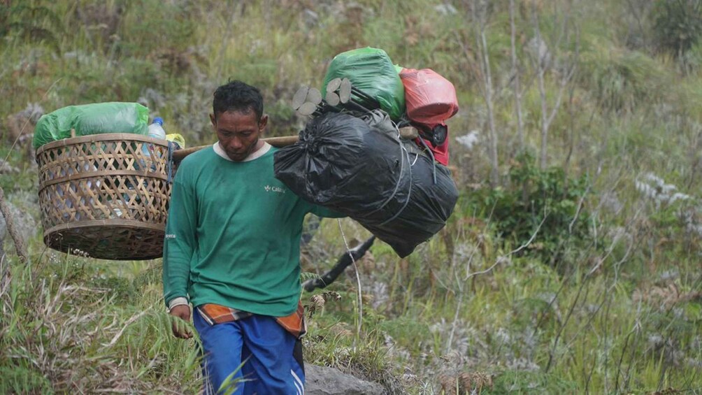 Picture 2 for Activity Lombok: Mount Rinjani 3-Day Trek with Summit and Lake