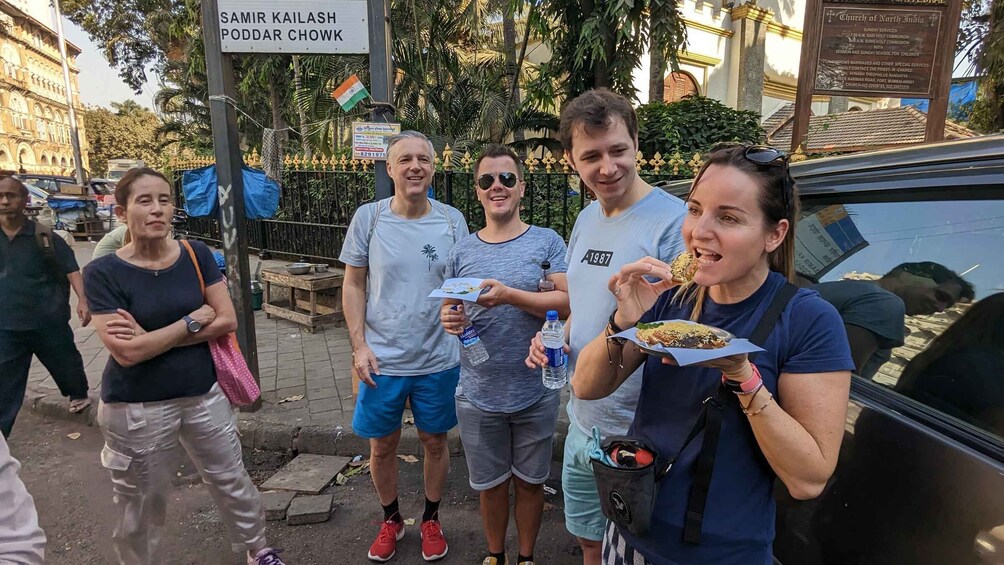 Picture 3 for Activity Discover Mumbai's street & beach with Vegetarian food tour