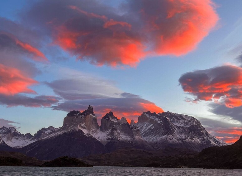 Picture 1 for Activity Full Day Torres del Paine + Cueva del Milodon