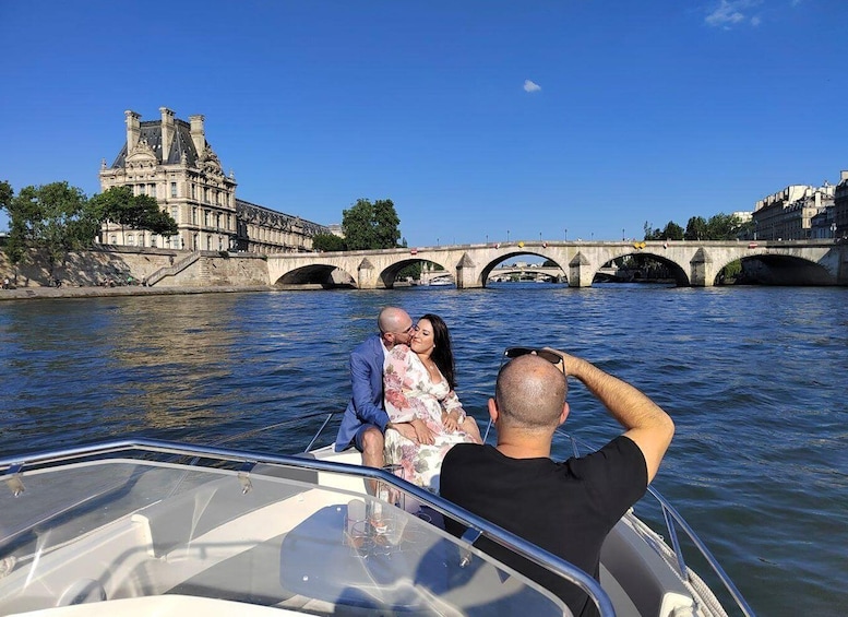 Picture 23 for Activity Paris private boat Seine River start near Eiffel Tower