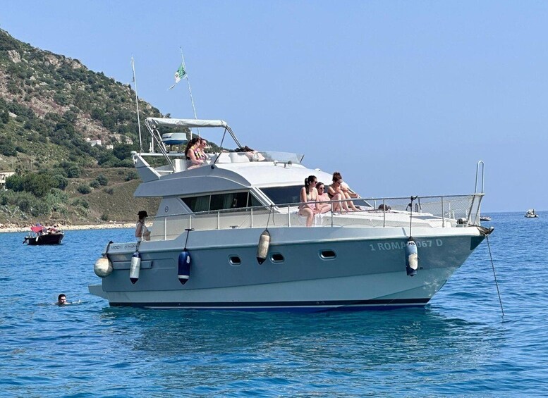 Picture 1 for Activity Tour di mezza giornata in barca a Palermo