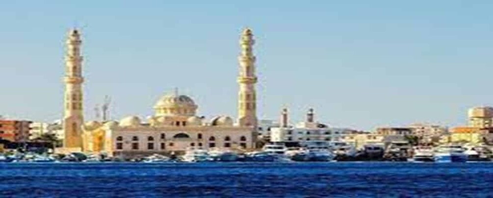 Picture 3 for Activity Hurghada: City Tour with Handicrafts Museum Entry Tickets