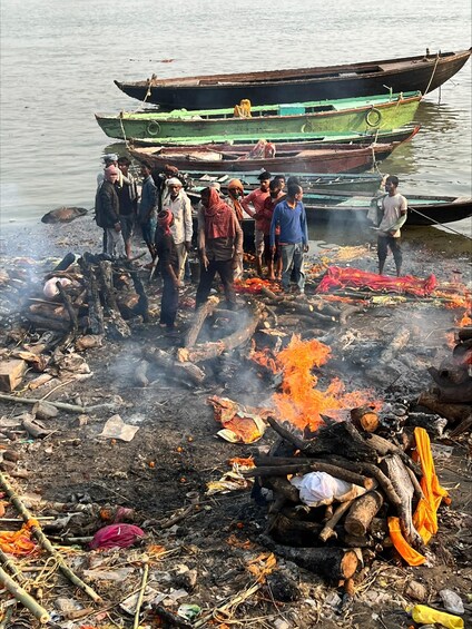 Picture 2 for Activity Manikarnika Ghat Tour (Oldest Cremation on the planet )