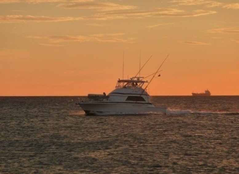 Picture 3 for Activity Curacao: Sunset Boat Trip with Snacks and Drinks