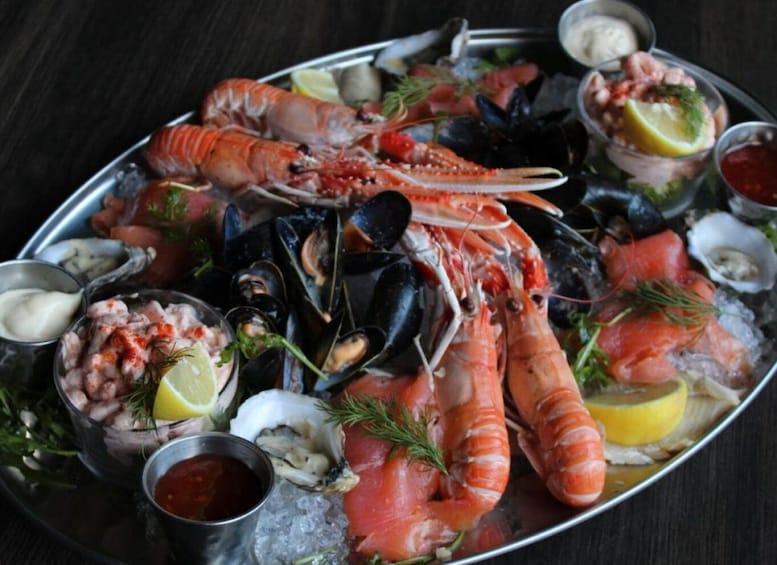 Picture 2 for Activity Glasgow: Luxury Seafood Platter at Scottish Restaurant