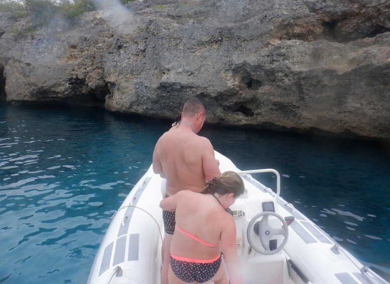 Picture 6 for Activity Curacao Speedboat, Beach, Blue Room and Snorkel Adventure