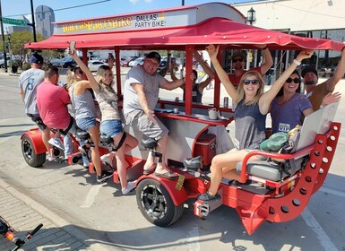 Dallas Party Bike Pub Crawl in Deep Ellum