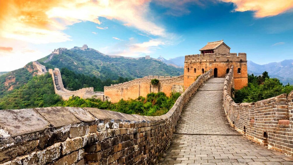 Picture 5 for Activity Beijing: Private Tour to Mutianyu & Huanghuacheng Great Wall