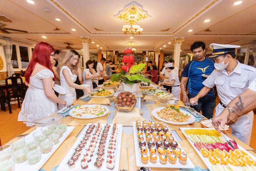 Picture 2 for Activity Saigon River Dinner on Cruise with Buffet and live music