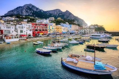 Naples : Capri Transfert avec Island Boat Tour et temps libre