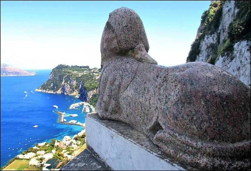 Picture 2 for Activity Naples: Capri Transfer with Island Boat Tour and Free Time