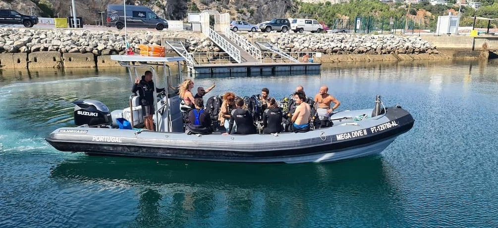 Picture 6 for Activity Sesimbra: Open Water Diving Course