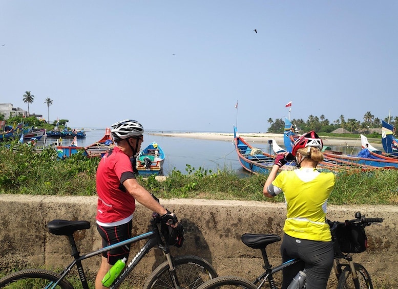 Kochi to Marari/ Kumarakom/ Alleppey Cycling Tour (Full Day)