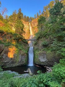 Multnomah Falls: Gorge-ous Sunset Waterfall Tour (3.5 hours)