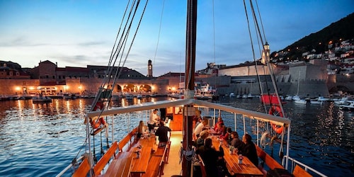 Dubrovnik: crucero por el casco antiguo con almuerzo