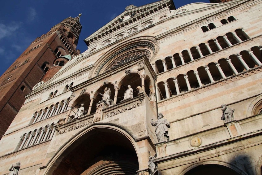 Cremona: private half day city tour