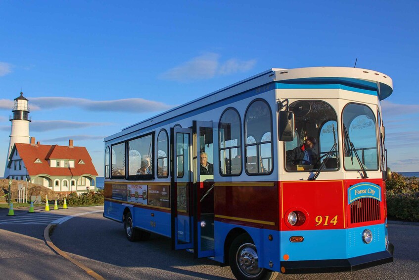 Picture 1 for Activity Portland: Trolley City Tour with Portland Head Light Stop