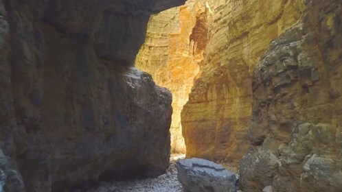 Dari Chania: Pendakian dengan Pemandu dan Kunjungan ke Desa Imbros Gorge