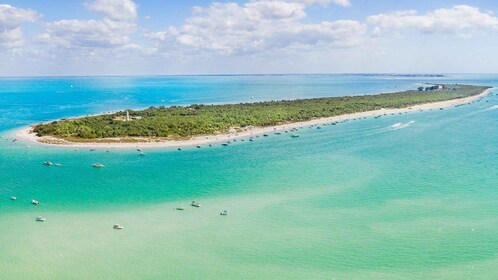 St. Petersburg, FL: Private 5-Hour Egmont Key Boat Tour