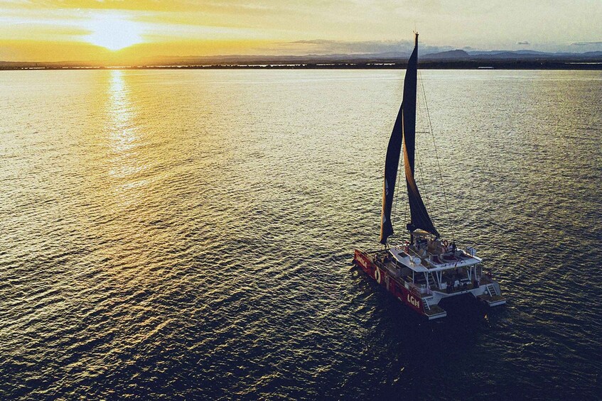 La Grande Motte: Camargue Sunset Catamaran Tour with a Drink