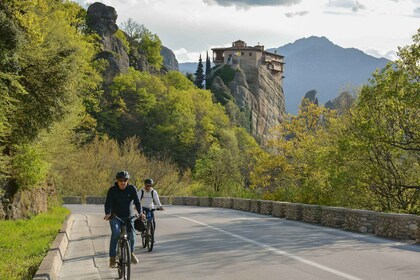 Meteora eBike Tour