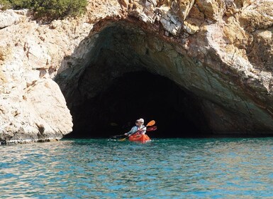 Naxos: Rina Cave Sea Kayak Tour with Snorkeling and Picnic