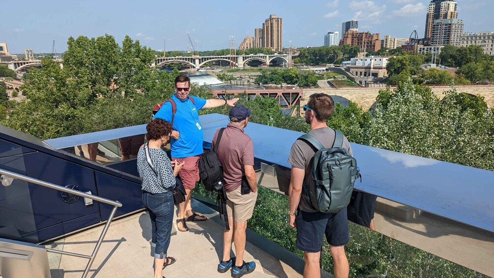 Picture 1 for Activity Minneapolis: Skyway Walking Tour with Drinks